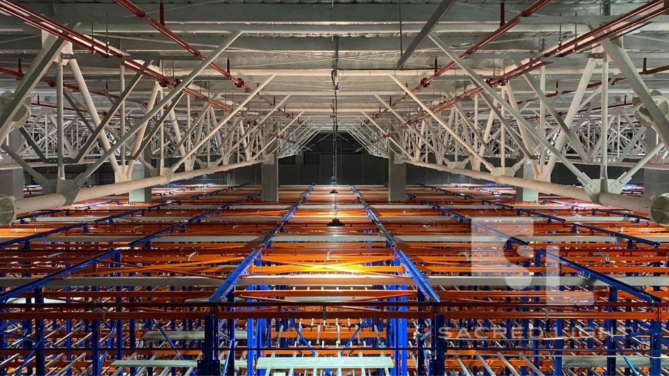 ผลงานการติดตั้งโคมไฟไฮเบย์ LED คลังสินค้าสร้างใหม่ โรงงานผลิตอาหารสัตว์ @สระบุรี