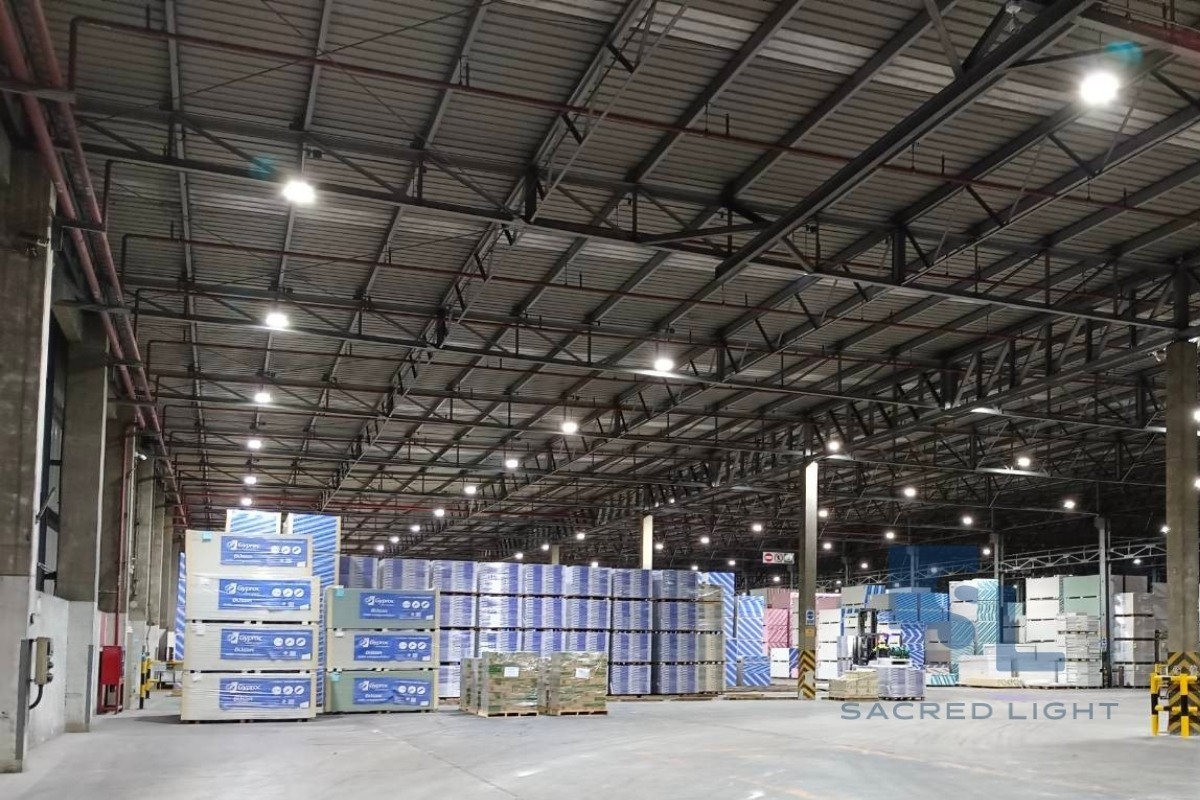 ผลงานการติดตั้งโคมไฟไฮเบย์ LED โรงงานผลิตและขายแผ่นยิปซั่ม @ชลบุรี