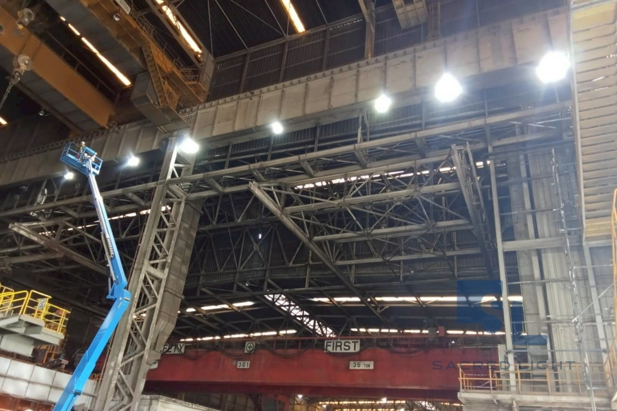 ผลงานการติดตั้งโคมไฟฟลัดไลท์ LED โรงงานผลิตเหล็ก @ระยอง