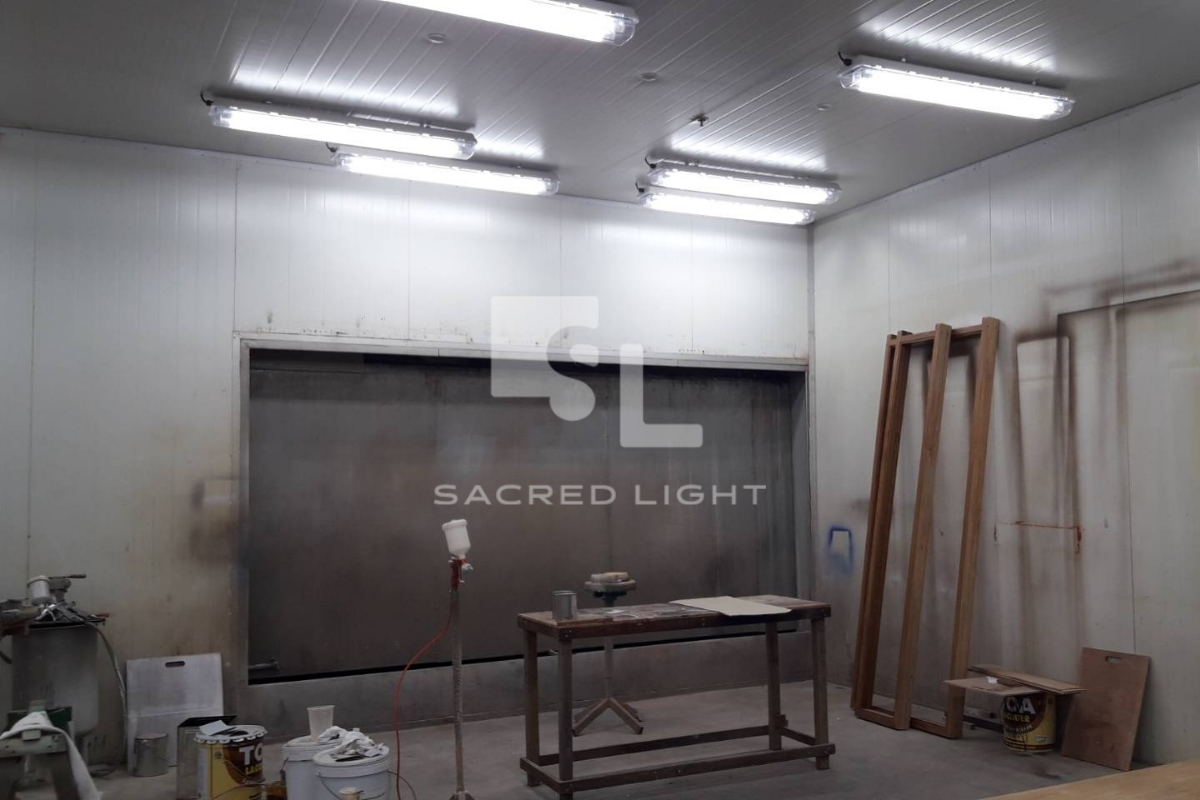 ผลงานการติดตั้งโคมไฟกันระเบิด LED ห้องพ่นสี โรงงานเฟอร์นิเจอร์ไม้ @นครปฐม