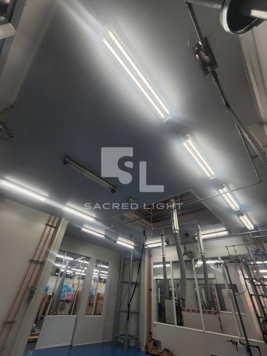 ผลงานการติดตั้งโคมไฟกันระเบิด LED โรงงานผลิตและจำหน่ายเครื่องปรับอากาศ @นิคมลาดกระบัง