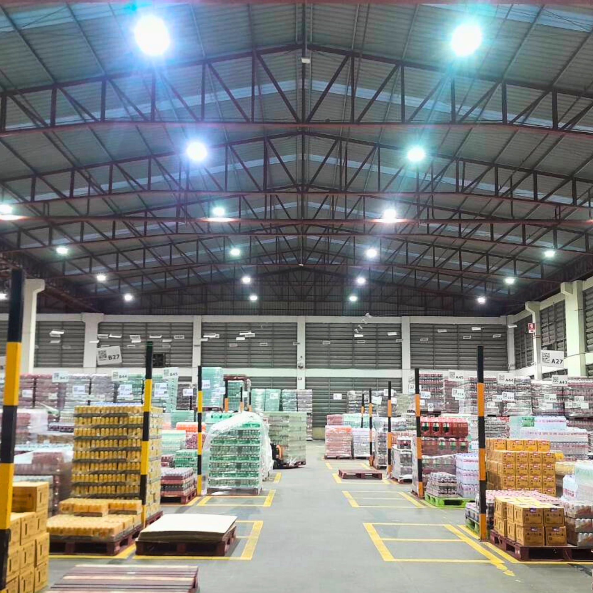 คลังสินค้าแบบเปิดโล่ง