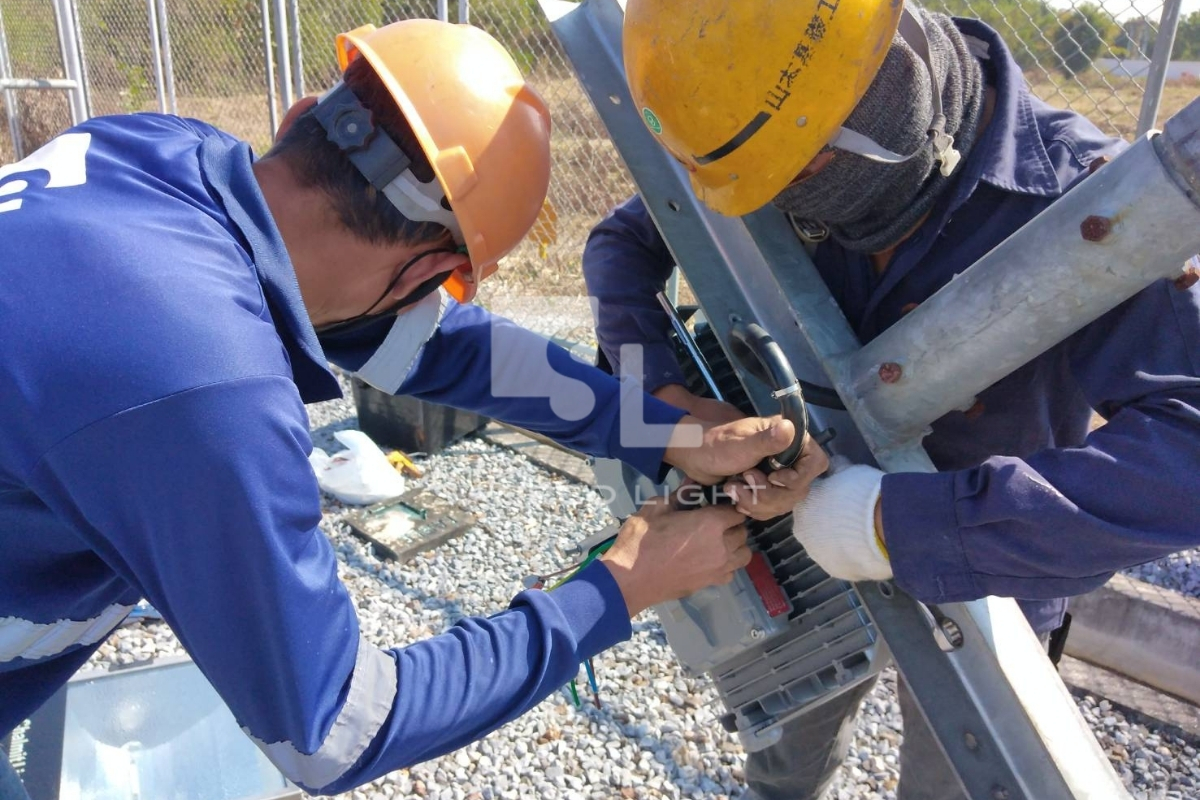 ติดตั้งโคมไฟกันระเบิด GYD 970 สถานีจ่ายแก๊ส ฉะเชิงเทรา