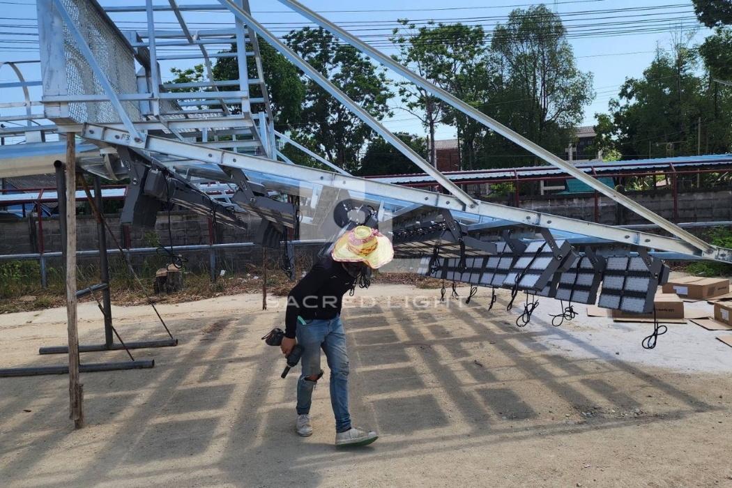 ประกอบชุดโคมไฟสนามกีฬา LED X-Series