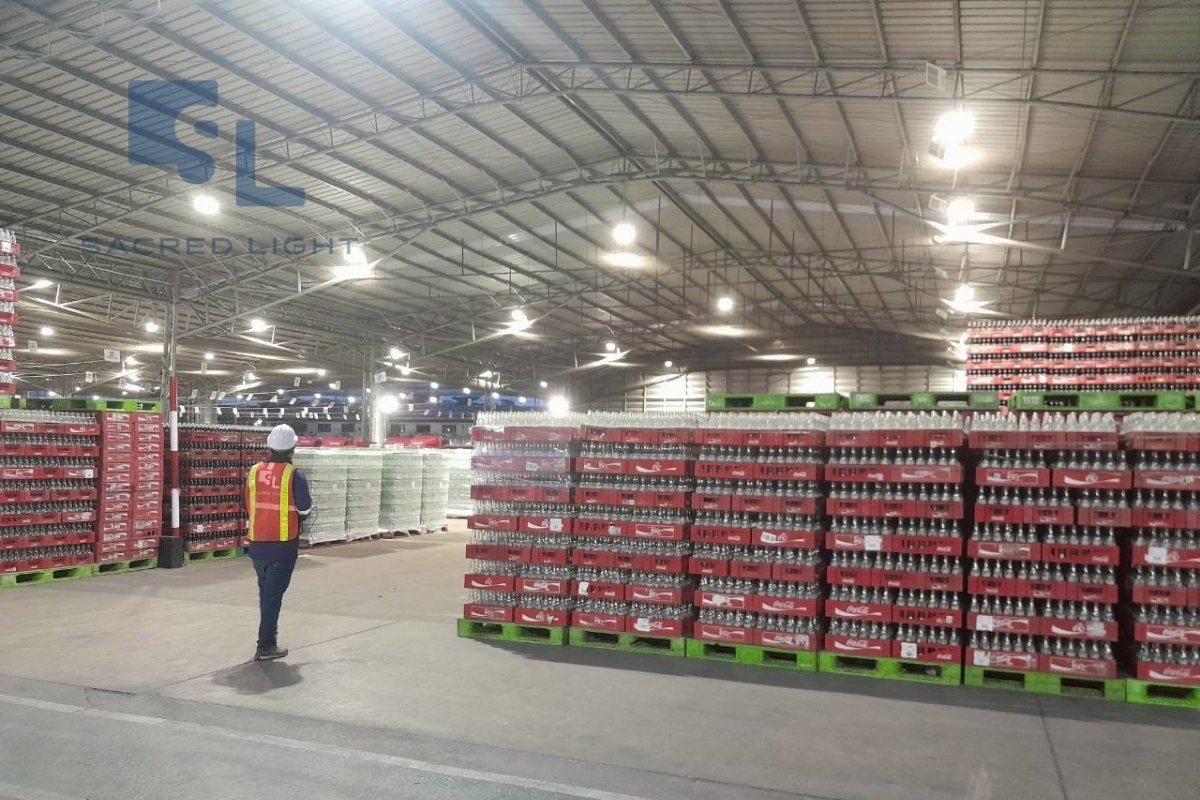 ติดตั้งโคมไฟไฮเบย์ LED รุ่น E12 โรงงานผลิตเครื่องดื่มน้ำอัดลม ปทุมธานี