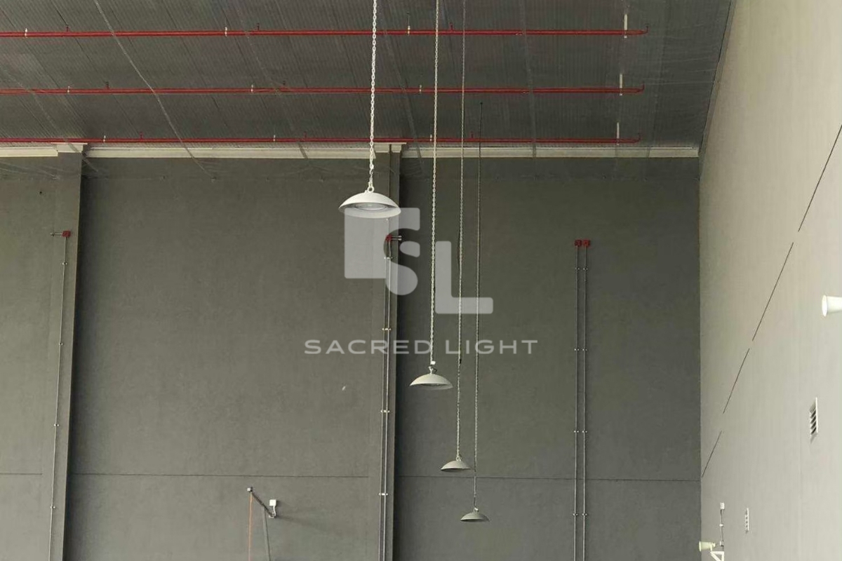 ติดตั้งโคมไฟ Clean Room MASTERPRO-C 150W คลังข้าวสาร สระบุรี