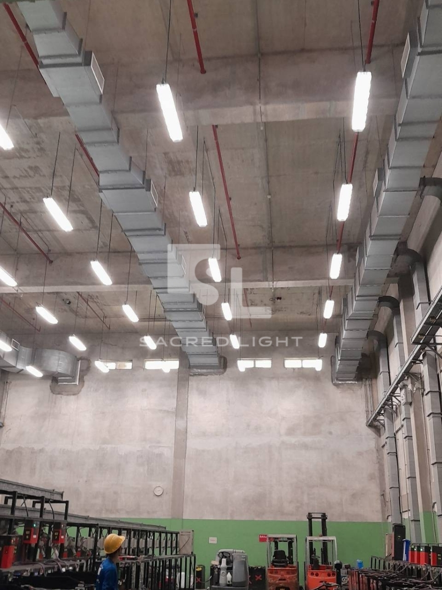 ติดตั้งโคมไฟกันระเบิด BYS Series ห้องเก็บแบตเตอรี่ โรงงานอาหารสัตว์ ขอนแก่น