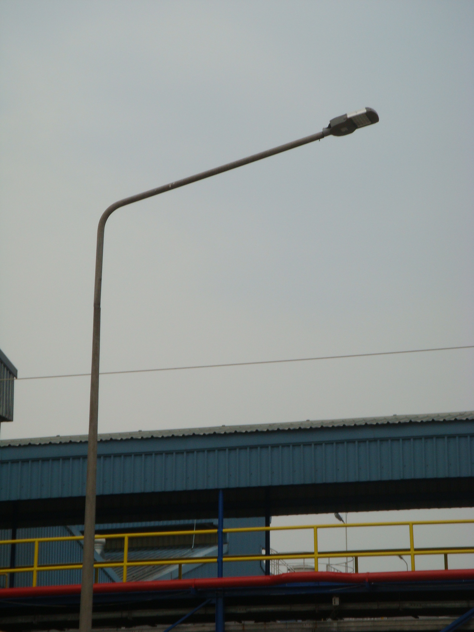 ผลงานการติดตั้งโคมไฟถนน LED (LED STREET LIGHT) @โรงงานผลิตเบียร์